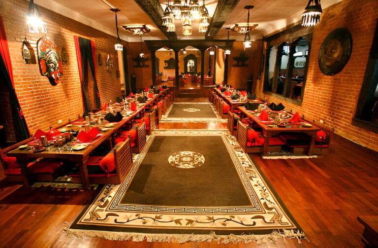 restaurante con alfombras a medida